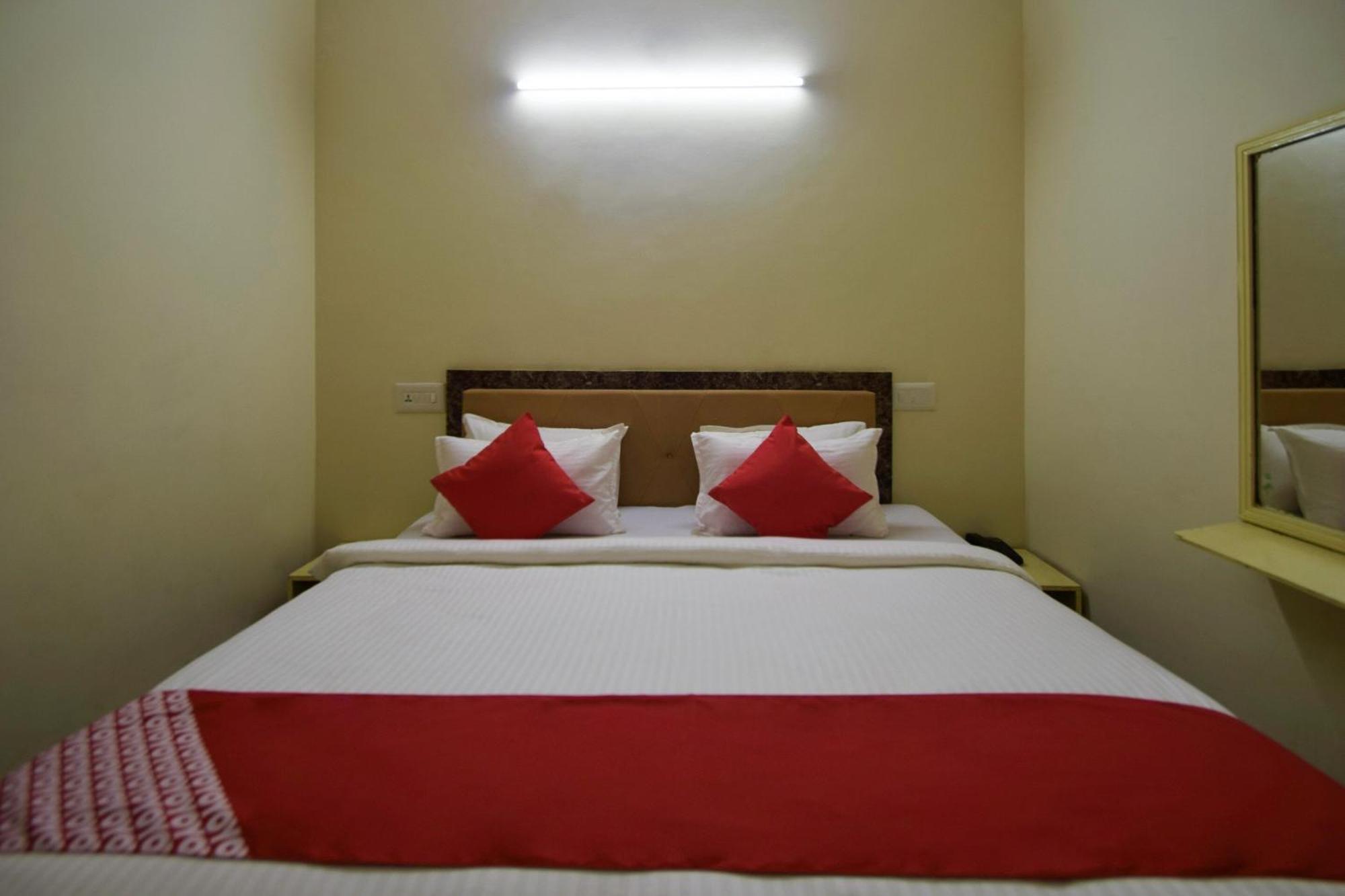 אודייפור Hotel O Seema מראה חיצוני תמונה