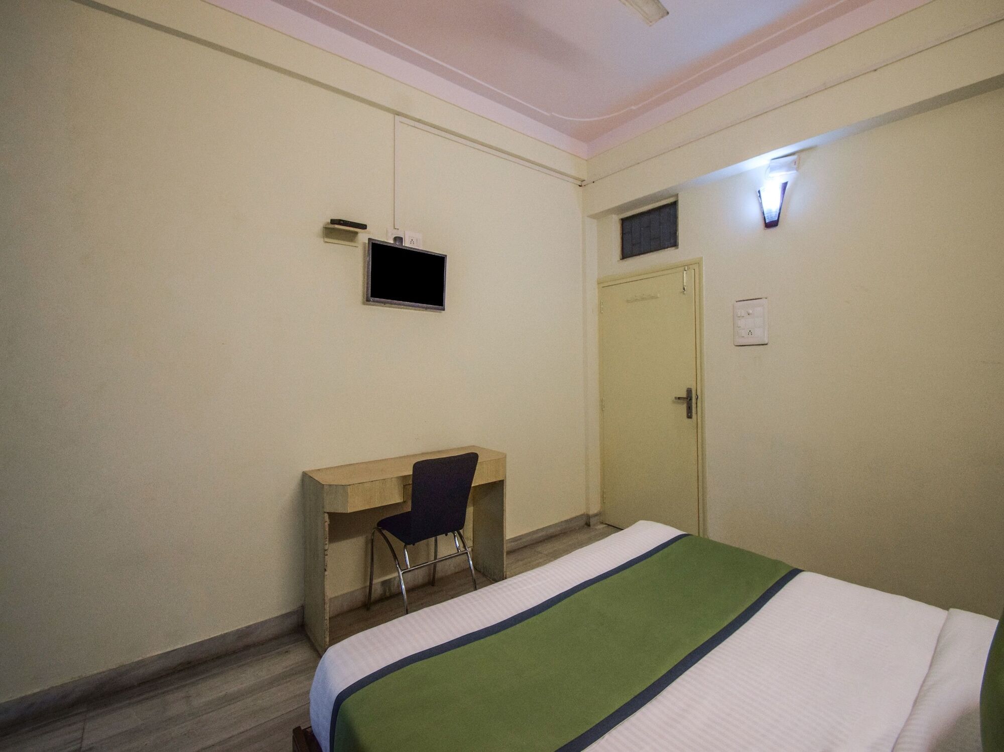 אודייפור Hotel O Seema מראה חיצוני תמונה