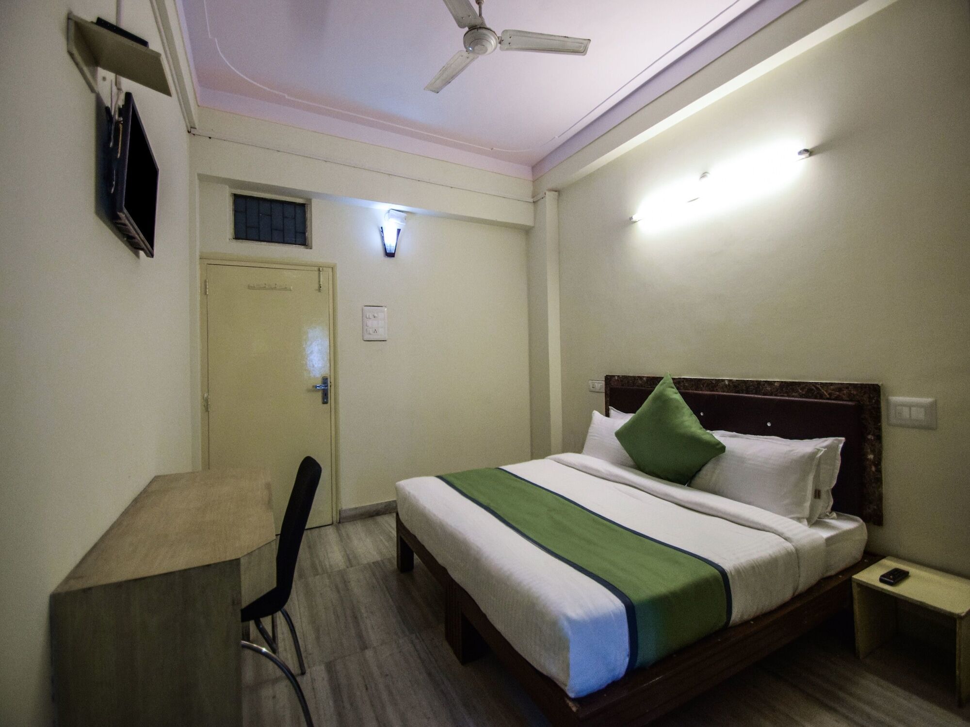 אודייפור Hotel O Seema מראה חיצוני תמונה